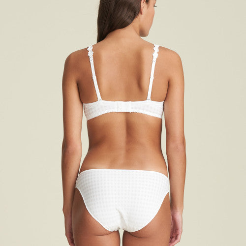 Avero Rio brief - White