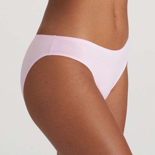Colour Studio Brief - Lilly rose